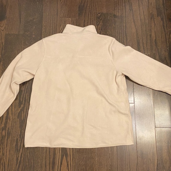 Costco Canada thermal sweater - Picture 3 of 4